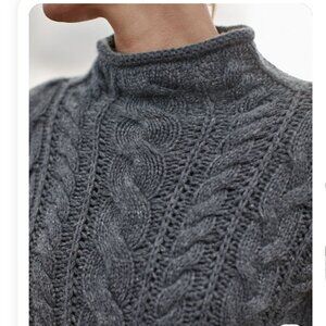 Garnet Hill Lumi Cabled Cashmere Turtleneck Sweater, Heathered Gray, Small